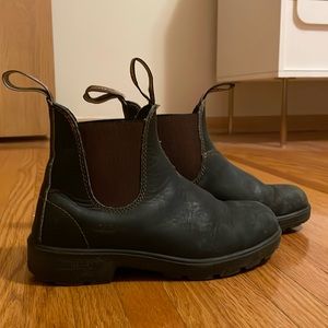 Blundstone 500 size 3 fits like women’s 6.5